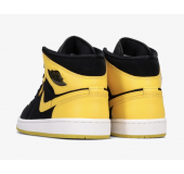 Кроссовки Air Jordan 1 Mid SE "New Love"  