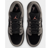 Женские Кроссовки Air Jordan 1 Low SE Olive Grey Женские Кроссовки Air Jordan 1 Low SE Olive Grey